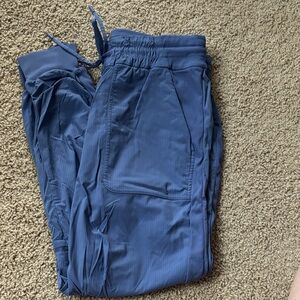 Lululemon Beyond the Studio Jogger - Size 8